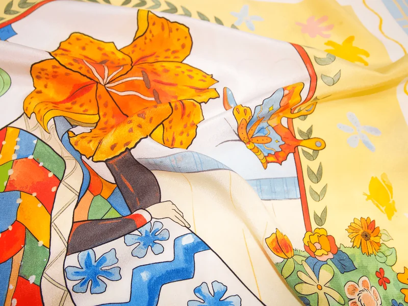 Spring Lily（春日百合） — Real Product · Print and fabric. Published image 9 of 13.