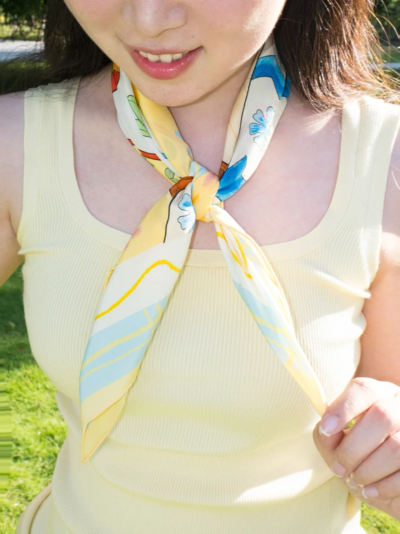 Spring Lily（春日百合） — Real Product · Knotted scarf. Published image 13 of 13.